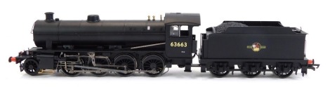 A Hornby OO gauge Class K1 locomotive, BR (late) 2-6-0, R3243B, and a Class O1 locomotive BR (late) 2-8-0, R3227, both boxed. (2)