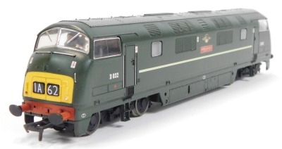 A Bachmann Branchline OO gauge Class 42 Warship diesel locomotive Onslaught, D632, BR green (weathered), 32-058. - 2