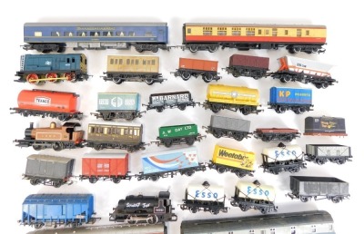 A Hornby diecast OO gauge diesel locomotive, together with coaches, wagons, tankards, etc. (2 trays) - 2
