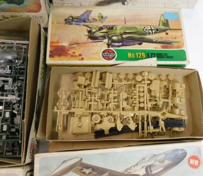 Airfix models of military fighter planes and a helicopter, scale 1:72, all boxed. (1 box) - 7