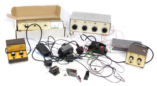 A Gauge Master Superior electronic model locomotive tester and transformer controller, model LT, boxed, and further controllers. (1 box)