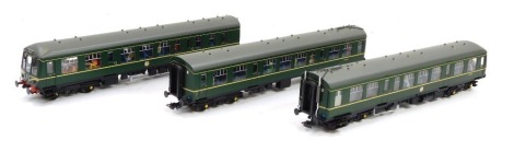 A Bachmann Branchline OO gauge Class 108 three car DMU set, BR green with speed whiskers.