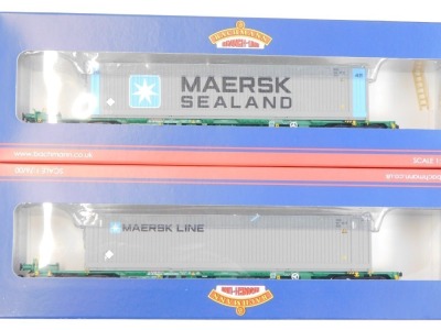 Bachmann Branchline OO gauge rolling stock, comprising 37-313 Intermodal bogie wagon with two 45ft containers, Maersk Line and Maersk Sealand, and 37300A Intermodal and container Content Leasing. (2) - 2