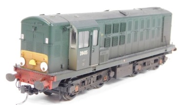 A Heljan OO gauge Class 16 diesel locomotive, D8405, BR green with small yellow panels (weathered), limited edition of 750 pieces, 16051. - 3