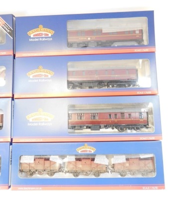 Bachmann Branchline OO gauge rolling stock, to include 39-502A BR MkI SLSTP sleeping car 2nd Class maroon, 34-325B 50ft parcels van BR maroon, 37-500Y set of 24 ton hopper wagons, BR grey, iron ore (weathered), 37-9A2 set of conflats, BR Bauxite with BD c - 3