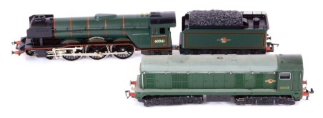 Two Hornby OO gauge locomotives, comprising R059 Class A3 locomotive Pretty Polly, limited edition, and AUCTIONEER ANNOUNCE an R859 Black 5 Class box containing an 08000 locomotive, (2)