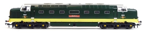 A Bachmann Branchline OO gauge Class 55 Deltic diesel locomotive, D9014, The Duke of Wellington's Regiment, BR two tone green, 32-529A.