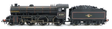 A Bachmann Branchline OO gauge Thompson Class B1 locomotive Oliver Berry, 61251, BR black late crest, 4-6-0, 31-710.