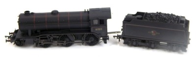 A Bachmann Branchline OO Class K3 locomotive, 61811, BR lined black late crest (weathered), 2-6-0, Exclusive to Bachmann Collector's Club 2006, 32-275K.