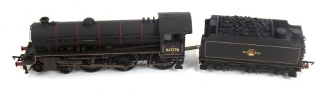 A Bachmann Branchline OO gauge Class B1 locomotive, 61076, BR lined black late crest (weathered), 2-6-0, 31-716A.