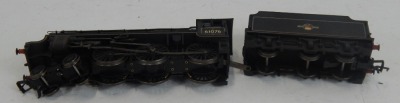 A Bachmann Branchline OO gauge Class B1 locomotive, 61076, BR lined black late crest (weathered), 2-6-0, 31-716A. - 2