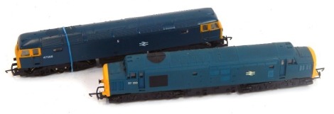 Two Hornby OO gauge Intercity tenders, 37130 and 47458, partially boxed. (2)