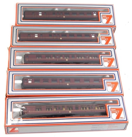 A set of five Lima OO gauge coaches, in maroon livery, No 5332, 5325, 5311, 5323, and 5325, boxed. (5)