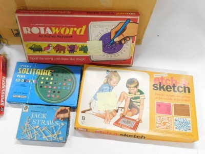 Auctioneer announce - withdrawn pre sale by vendor.Board games, Solitaire plus Colotaire, Slapstick, etc. (1 box) - 4