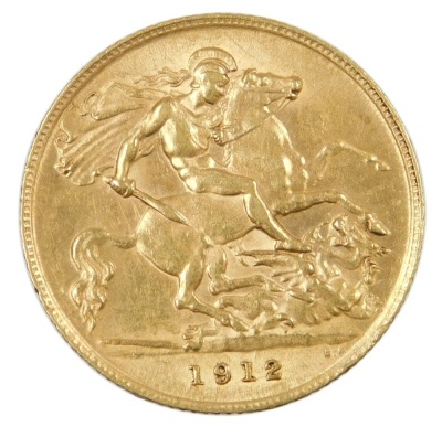 A George V half gold sovereign, dated 1912, 4g.