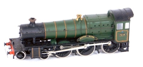 A Hornby OO gauge locomotive Hinton Manor, green livery, 4-6-0, 7819.