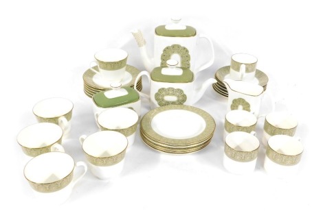 A Royal Doulton Sonnet pattern part tea and coffee service, comprising teapot, coffee pot, milk jug, sugar bowl, six teacups and saucers, five coffee cans and five saucers and six side plates. (1 tray)