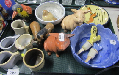 Studio pottery, hen cork stopper, fox studio bowl, kookaburra napkin rings, etc. (1 tray)