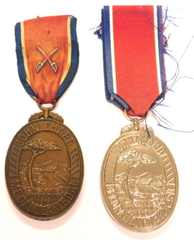 A South African Chard decoration and Chard medal. (2)