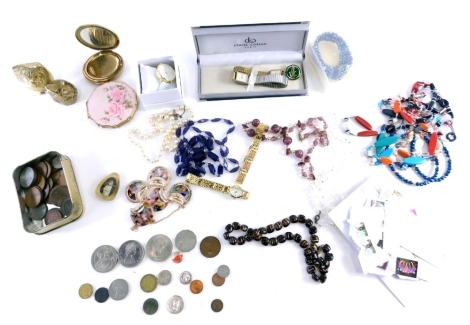 Various jewellery, coins, etc., low denomination coins, costume jewellery, Lorus wristwatch, brass owl ornament, 4cm high, small quantity of stamps, powder compact, etc. (a quantity)