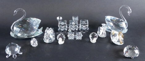 Various Swarovski type crystal, to include large swan, 14cm high, various other swans, train, etc. (a quantity)