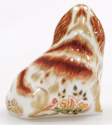 A Royal Crown Derby porcelain Cavalier King James Spaniel paperweight, red printed marks and gold stopper, 11cm high, boxed. - 2