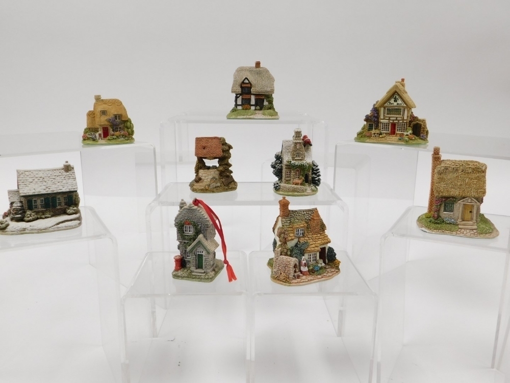 A group of Lilliput Lane, to include Christmas Pantry, Summer Haze