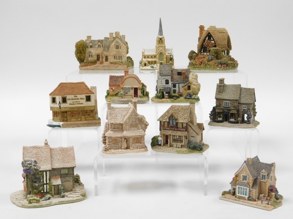 A group of Lilliput Lane, to include Christmas Pantry, Summer Haze