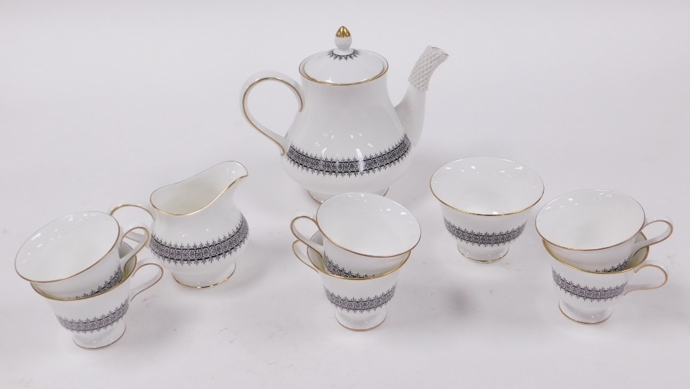 A Wedgwood porcelain Astor pattern part dinner and tea service ...