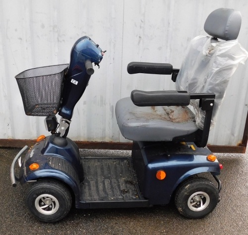 A Freerider Mayfair mobility scooter, in blue trim, lacking key and charger.