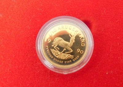 A South African 1/10 gold Krugerrand 1990, boxed. - 2