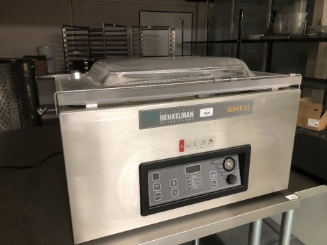 A Heinkelman Boxer 52 vacuum system, unused. Note: VAT is payable on the hammer price of this lot at 20%.