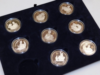 A bi-colour silver proof coin collection, to commemorate the 80th Birthday of Her Late Majesty Queen Elizabeth II, including ten and five dollar coins, five pounds, cased. (16) - 3