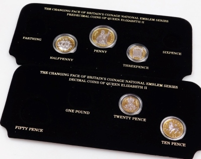 Her Majesty's Jubilee Coinage Diamond Edition coin set, bi-colour, together with two coins from The Changing Face of Britain's Coinage National Emblem Series, decimal coins of Queen Elizabeth II, with some certificates, together with a pair of cufflinks. - 5