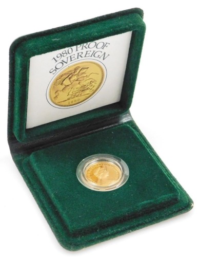 An Elizabeth II gold full sovereign, 1980, 8g, with Royal Mint case and packaging.