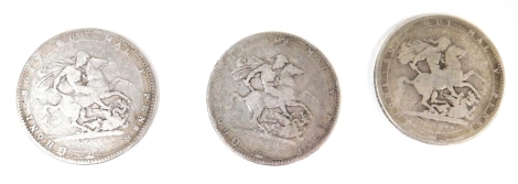 Three George III silver crowns, dated 1820, 81.7g.