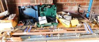 Various tools, to include a Bosch electric triangular sander, GDA280E, a Bosch electric Multi Tool PMF220CE, a JCB electric belt sander, speed clamps, drill bits, etc. (1 shelf)