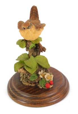 A Country Artists Wren Broadway figure CA421, 12cm high.