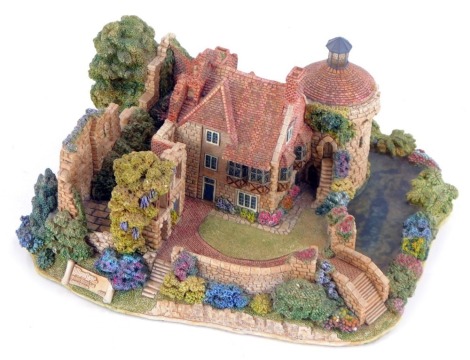 A Lilliput Lane Scotney Castle Garden model, limited edition of 4500, 23cm wide, boxed.