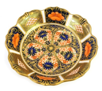 A Royal Crown Derby Old Imari porcelain dish, with fluted border, 13cm diameter.