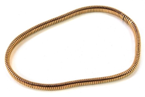 A 9ct gold springed design necklace, 32cm long overall, 34.2g all in with spring mechanism, boxed.