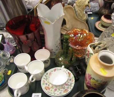 A ruby glass vase, carnival glass rose bowl, four Susie Cooper design Glen Mist cups and three saucers, a Minton Haddon Hall cup and saucer, Crown Ducal style vase, green glass Venetian style decanter. (1 tray)