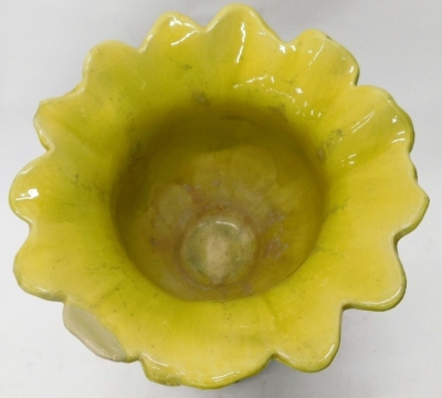 An early 20thC Bretby type Majolica jardiniere, with floral top in yellow and green glazes, unmarked. - 2