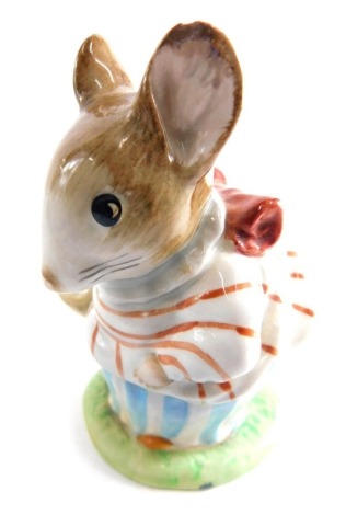 A Beswick pottery Beatrix Potter figure Mr. Tittlemouse, gold oval mark beneath, 8cm high.