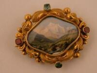 A 19thC yellow metal lozenge shaped brooch