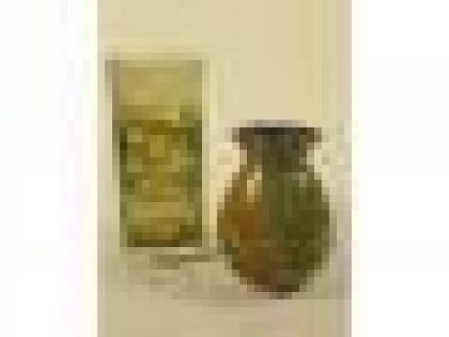 A Clearly James mottled glass vase and an Art glass vase with trailed decoration