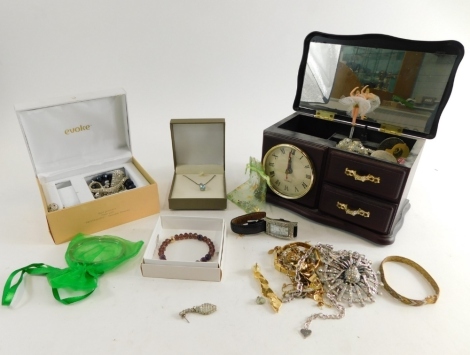Assorted costume jewellery, to include a pair of topaz and sterling silver earrings, a topaz necklace, jewellery box, modern jewellery, etc. (a quantity)