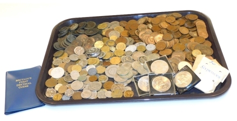 A group of GB and world decimal and pre decimal coinage, to include a Britain's first decimal coin set, coinage from Mexico, Switzerland, Canada, Tunisia, half crowns, halfpennies, commemorative crowns, etc. (a quantity)