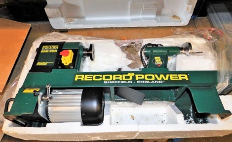 A Record Power DML305 lathe.