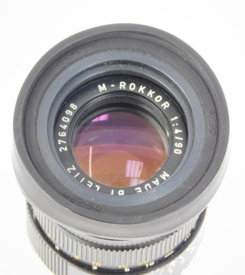 A Leica M Rokkor 90mm F4 lens, No 2764098. - 2